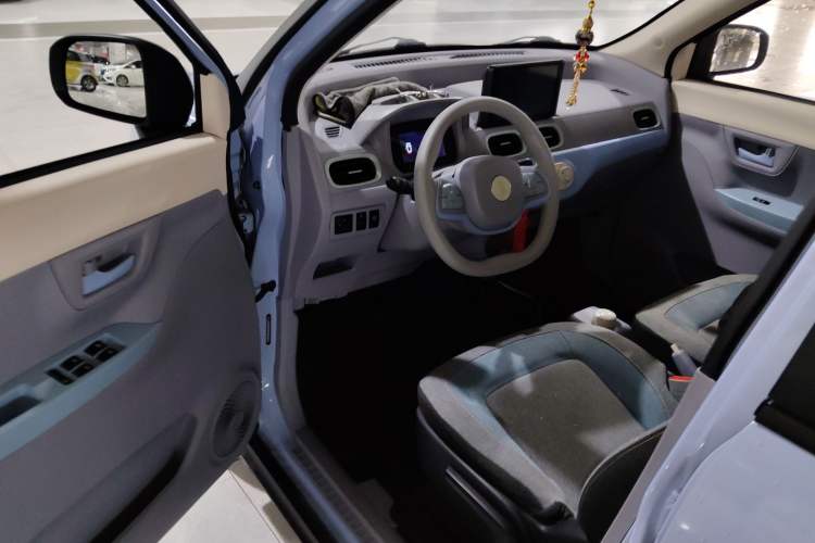 Used LINGBOX 2023 – Cai Wenji Edition