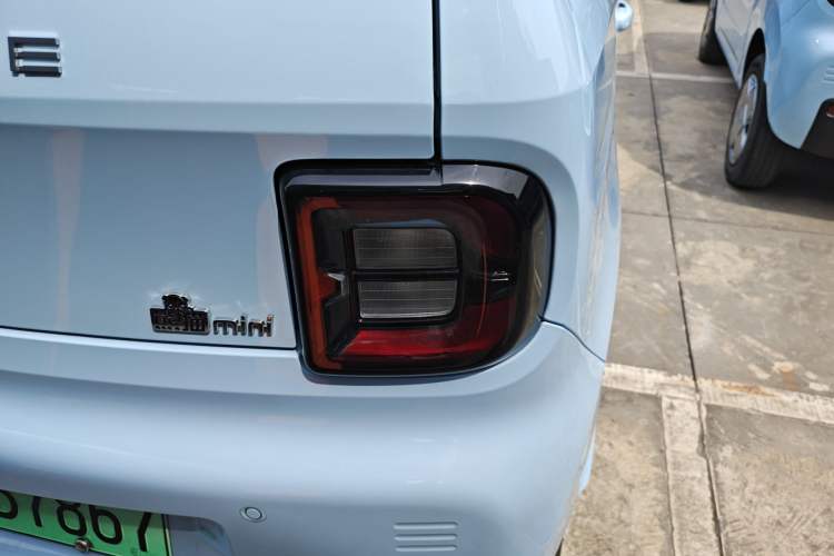 Used Geely Galaxy Panda 2023 Panda Mini 200km Endurance Bear