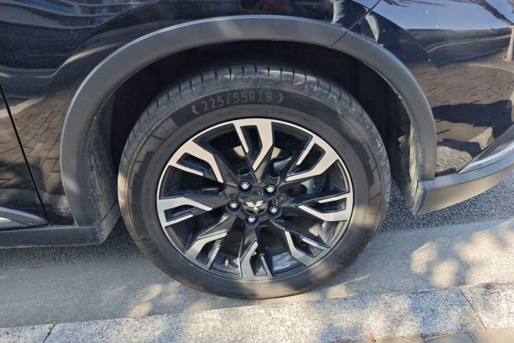 Used Mitsubishi Outlander 2020 2.4L 4x4 Zhi Xiang Edition 7-Seater