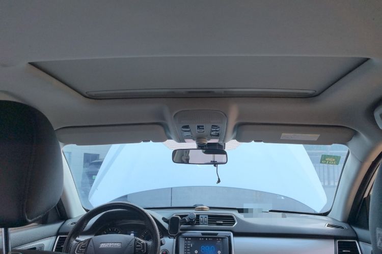 Used Haval H2 2016 Red Label 1.5T Automatic Two-Wheel Drive Elite Model
