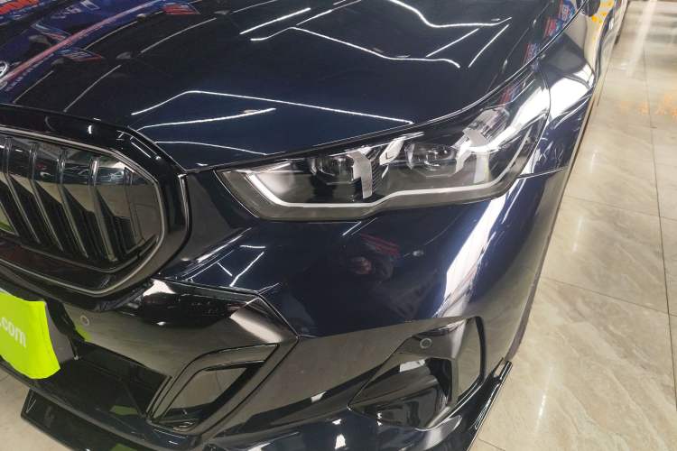 Used BMW 5 Series 2025 530Li Leading Model M Sport Package
