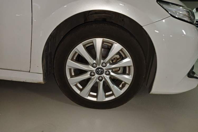 Used Toyota Camry 2019 2.0G Luxury Edition China VI Standard
