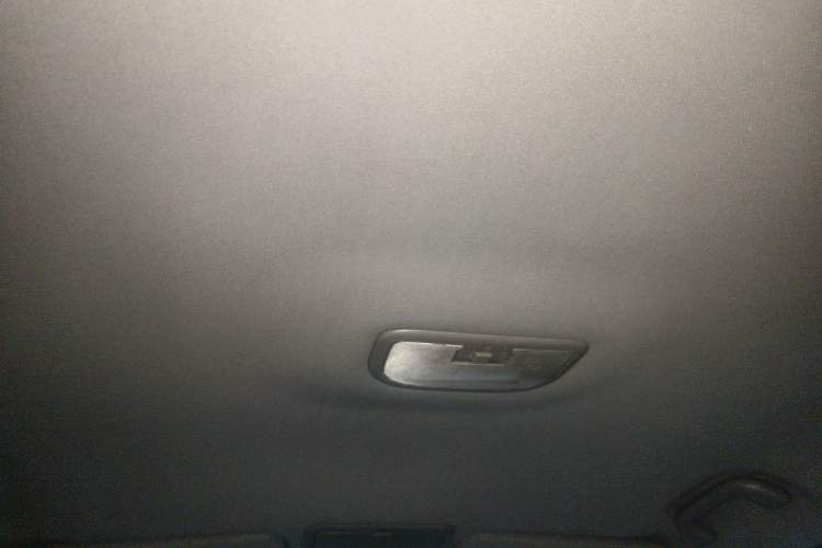 Used Geely Auto Classic Emgrand 2013 Hatchback 1.5L Manual Entry-Level Model