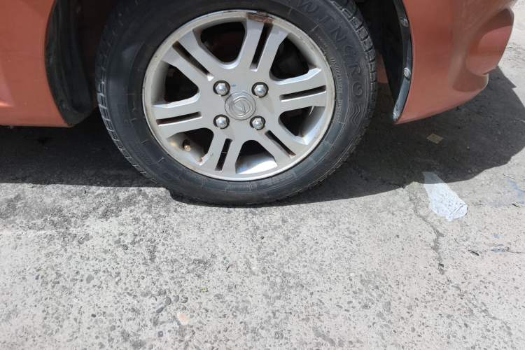 Used CHANGAN Benni mini 2012 1.0L Manual Fashion Edition China IV Standard Right Front Wheel Hub