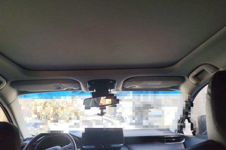 Used Toyota Harrier 2022 2.0L CVT Two-Wheel Drive Deluxe Edition
