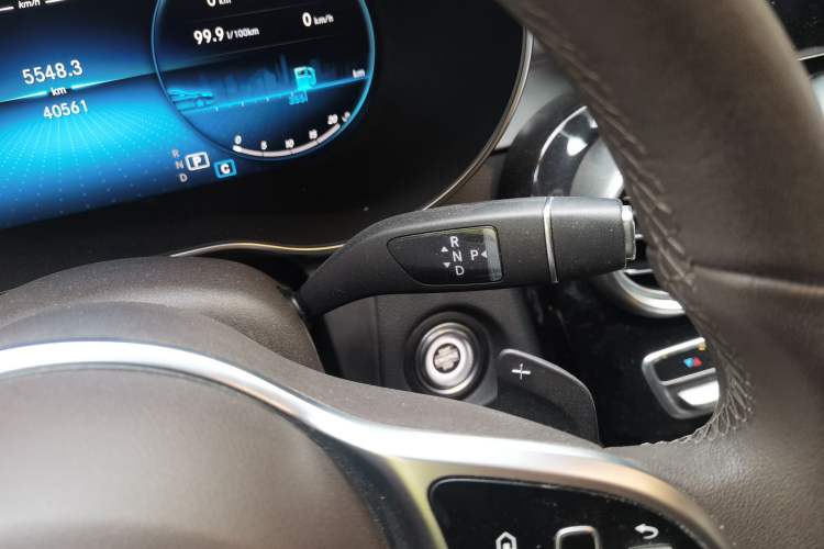 Used Mercedes-Benz GLC 2022 Refreshed GLC 260 L 4MATIC Dynamic Edition Gear Lever