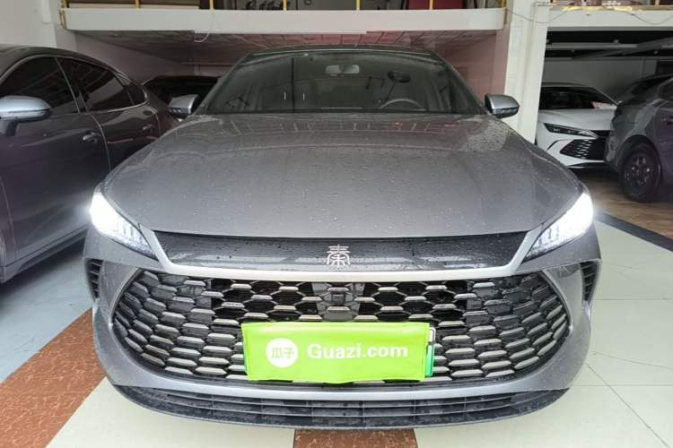 Used BYD Qin PLUS 2025 DM-i Smart Drive 55KM Leading Model
