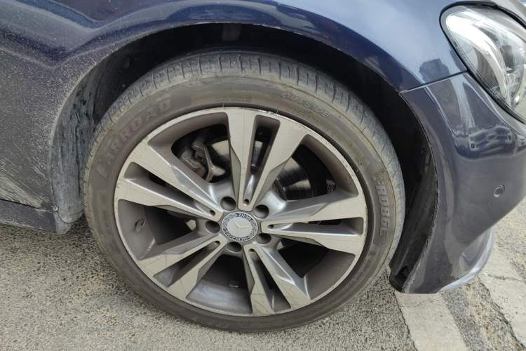 Used Mercedes-Benz C-Class 2015 C 200 L 4MATIC Sport Edition