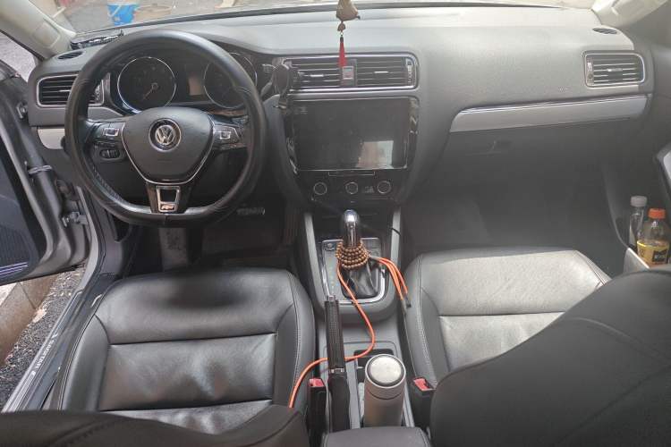 Used Volkswagen Sagitar 2017 1.6L Automatic Comfort Model