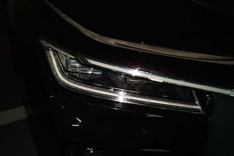 Used Hongqi H9 2020 2.0T Smart Connect Flagship Edition
