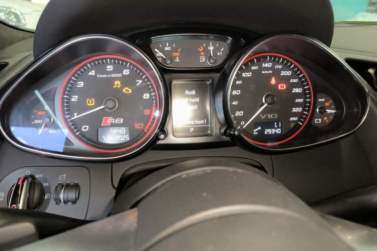 Used Audi R8 2014 5.2 FSI quattro