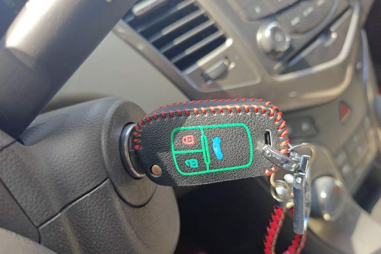 Used Chevrolet Cruze 2015 1.5L Classic SE MT