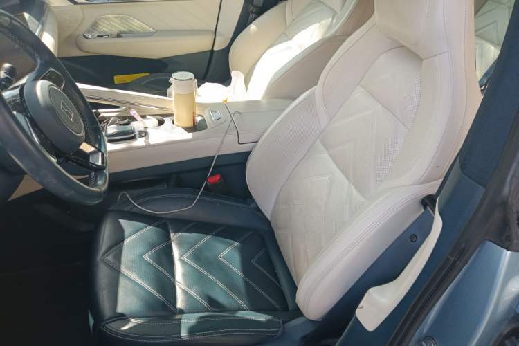 Used Zeekr 001 2023 WE Edition 100 kWh