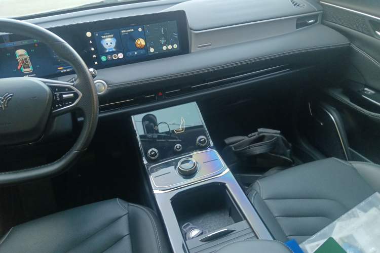 Used NETA U 2022 NETA U-Ⅱ 610 Ternary Lithium Audio And AC Panel