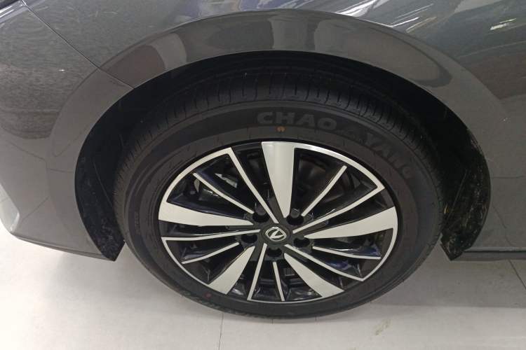 Used CHANGAN Eado PHEV 2025 Smart New Blue Whale 145KM Battleship Edition