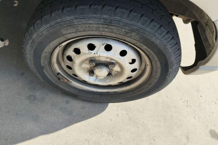 Used Wuling Zhiguang 2010 1.0L New Version Practical Edition with Short Body