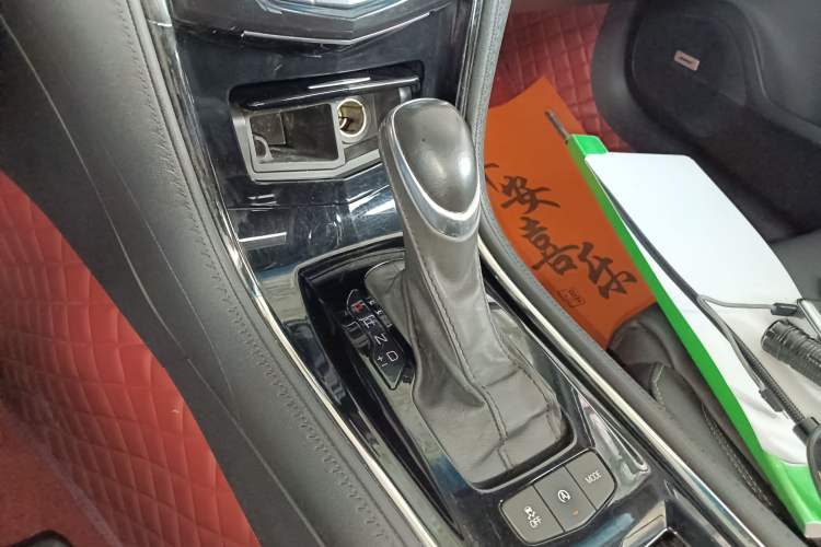 Used Cadillac ATS-L 2017 28T Fashion Edition Gear Lever