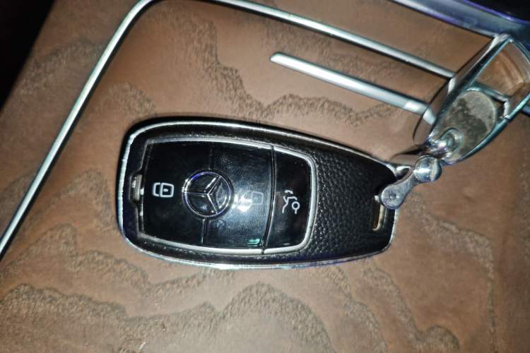 Used Mercedes-Benz E-Class 2021 E 300 L Stylish Model