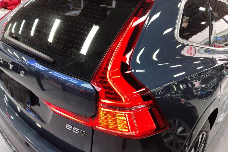 Used Volvo XC60 2024 B5 4x4 Smart Luxury Edition