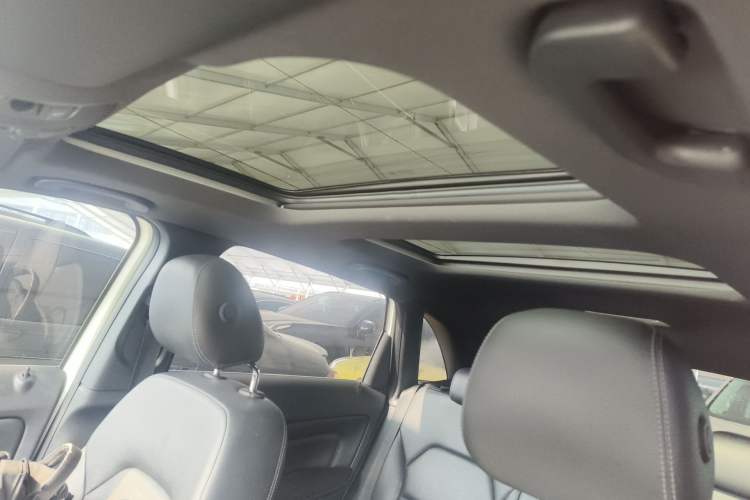 Used Mercedes-Benz B-Class 2015 B 200 Fashion Model Headliner