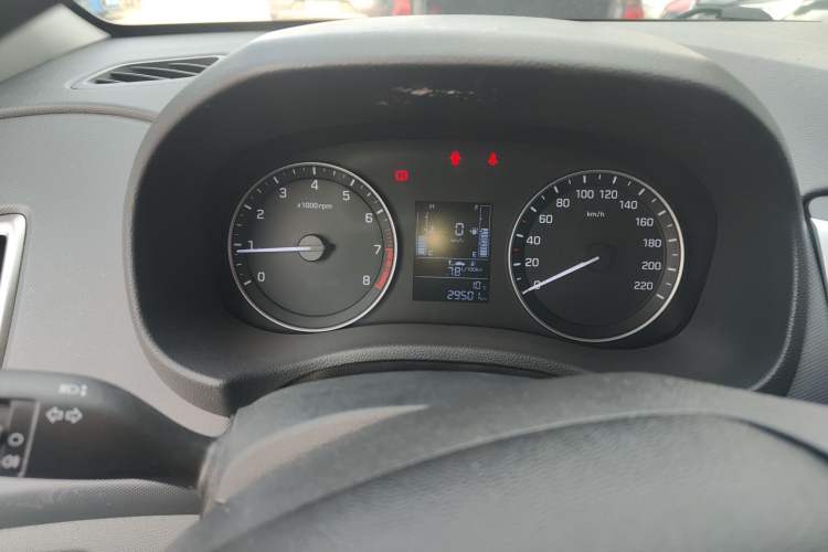 Used Hyundai ix25 2015 1.6L Manual Two-Wheel Drive Fashionable GS Model
