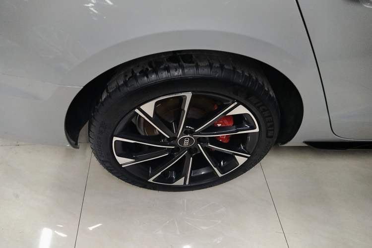 Used Audi A4L 2023 40 TFSI Luxury Dynamic Model