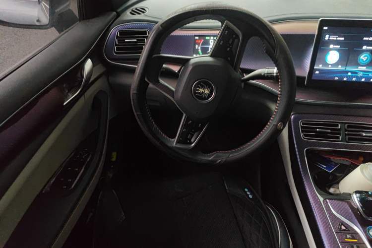 Used BYD Qin PLUS 2021 DM-i 55KM Flagship Model Steering Wheel