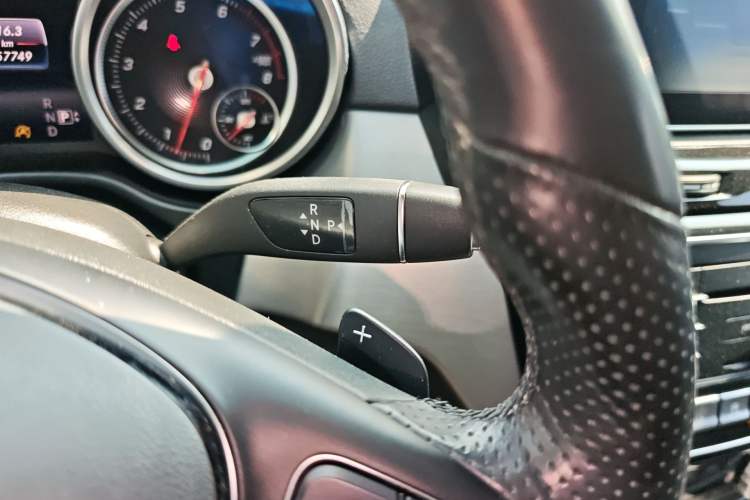 Used Mercedes-Benz GLE Coupe 2015 GLE 400 4MATIC Coupe SUV Gear Lever