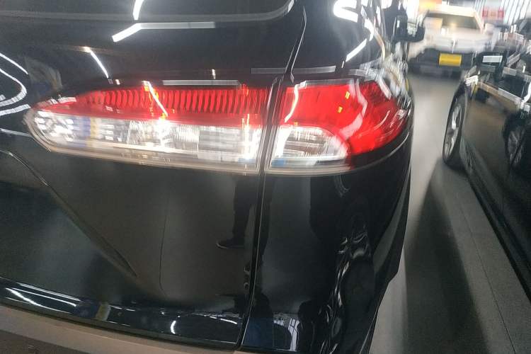 Used Toyota FRONTLANDER 2023 2.0L CVT Leading Edition