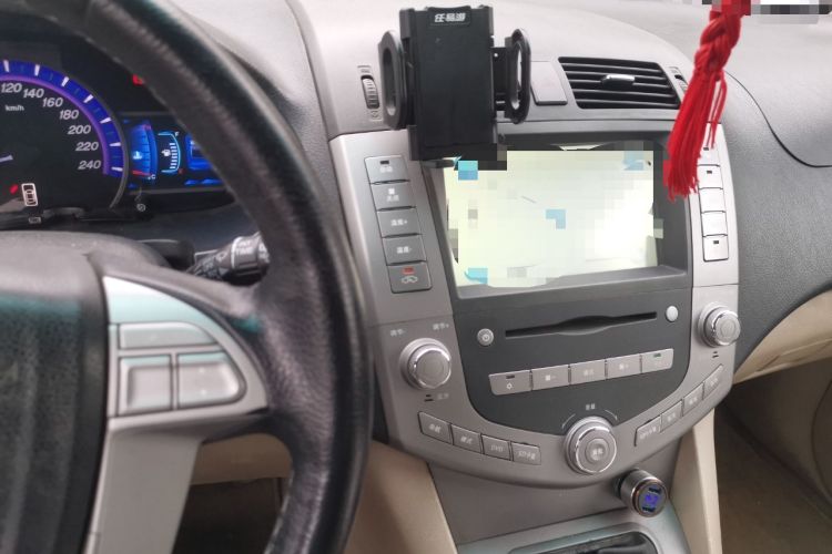 Used BYD S6 2013 Platinum Edition 2.0L Manual Elite Model
