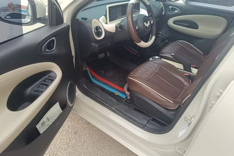 Used Wuling Bingo 2023 203km Light Edition Driver Seat