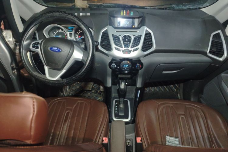 Used Ford EcoSport 2013 1.5L Automatic Prestige Model Center Console