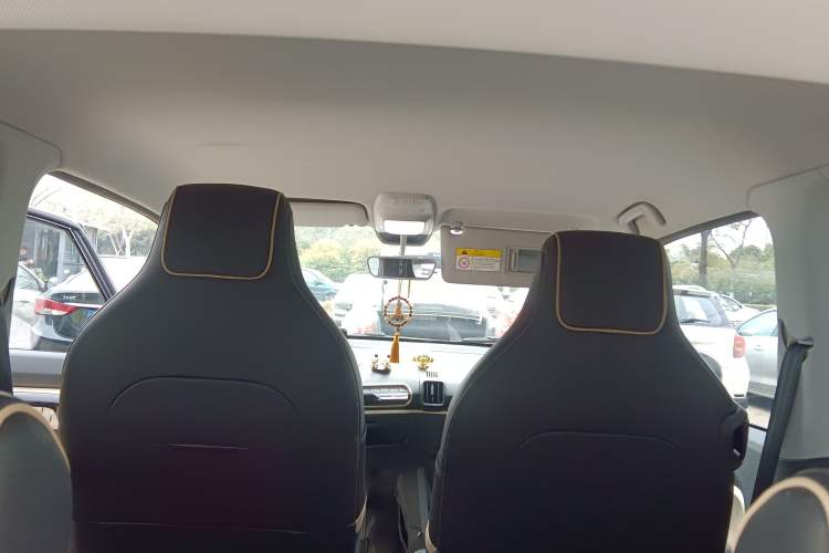 Used Baojun KiWi EV 2021 Artist Model Ternary Lithium