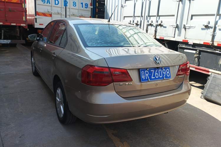 Used Volkswagen Jetta 2013 1.6L Manual Comfort Model