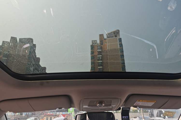 Used Roewe RX5 2016 30T Two-Wheel Drive Automatic Internet Smart Edition