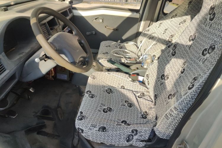 Used Wuling Zhiguang 2010 1.0L New Version Liye Style with Shorter Body