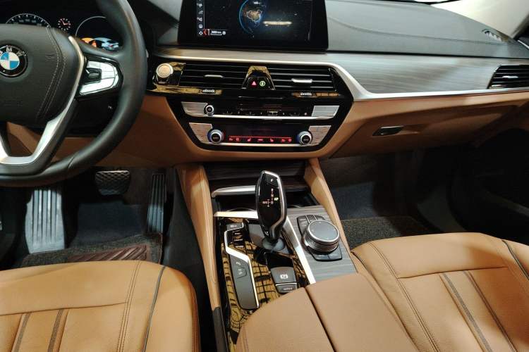 Used BMW 6 Series GT 2019 630i Luxury Design Package
