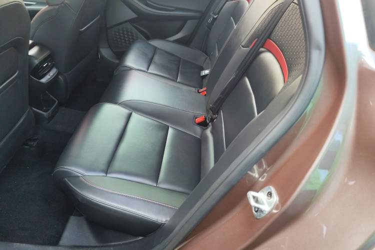 Used MG 5 2021 Revised Version 180 DVVT CVT Youth Luxury Edition