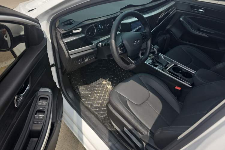 Used Chery Arrizo 5 2024 Edition People's Benefit Version 1.5L CVT Fashion Model Driver Seat