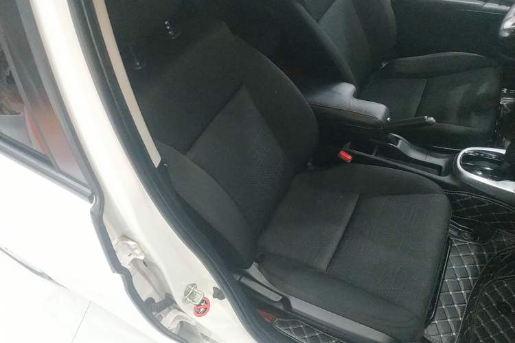 Used Honda Fit 2014 1.5L SE CVT Fashion Model
