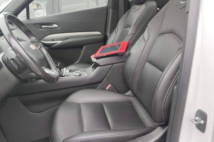 Used Cadillac XT4 2020 28T Two-Wheel-Drive Leading Version