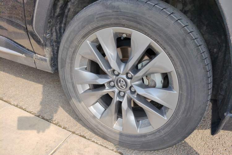 Used Toyota Wildlander 2020 2.0L CVT 4x4 Luxury Edition