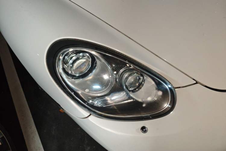 Used Porsche Cayman 2009 Cayman 2.9L Right Front Headlight