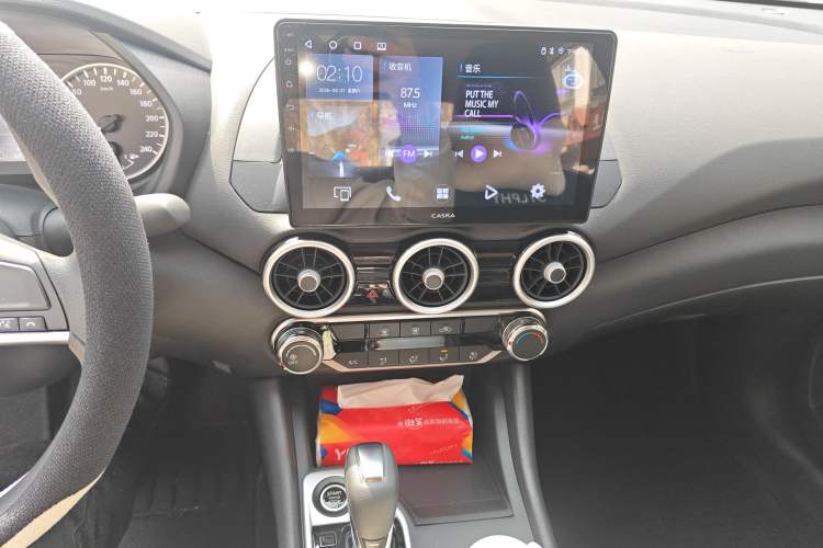 Used Nissan Sylphy 2026 Model 1.6L CVT Worry-Free Edition Audio And AC Panel