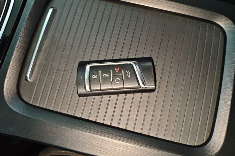 Used GAC Trumpchi M6 2021 PRO 270T DCT Luxury Edition