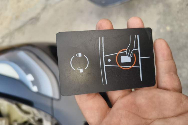 Used Tesla Model Y 2022 Revised Version Rear-Wheel Drive Vehicle Key