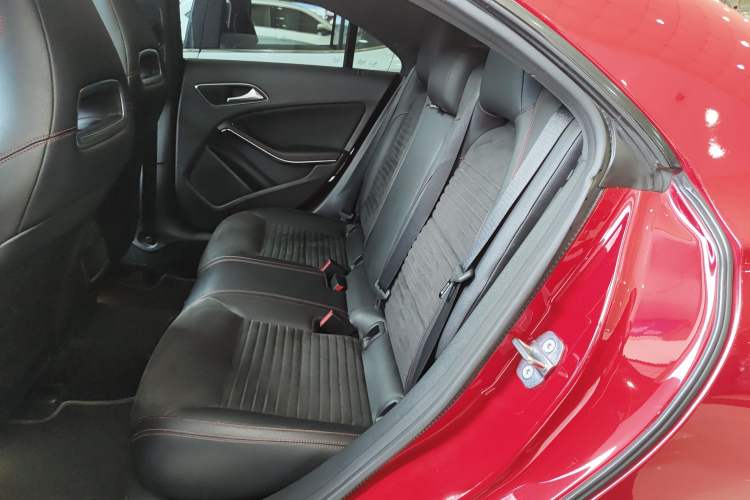 Used Mercedes-Benz CLA 2019 CLA 220 4MATIC
