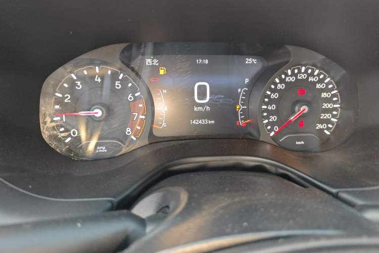 Used Jeep Compass 2021 220T Automatic Leading Edition Odometer Close Up