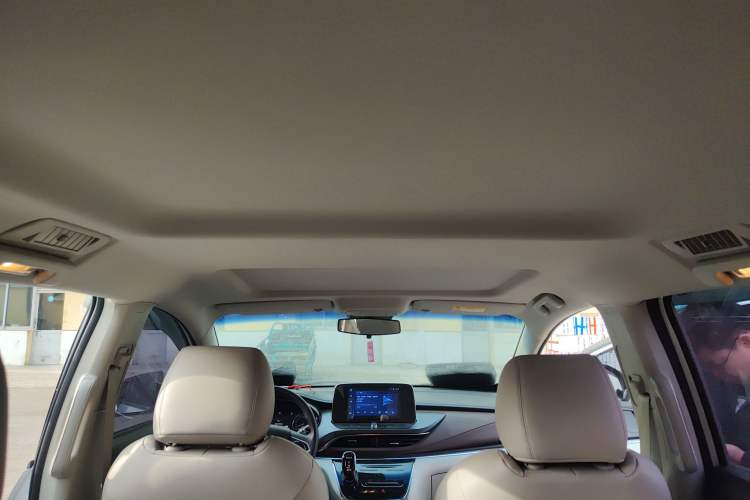 Used Buick GL8 2021 Land Cruiser Executive Class 652T Comfort Model