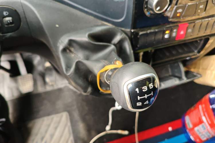 Used Iveco Eurocargo 2021 2.0T Manual Super Rui Long Wheelbase Short Overhang High Roof Side-Sliding Door F1A